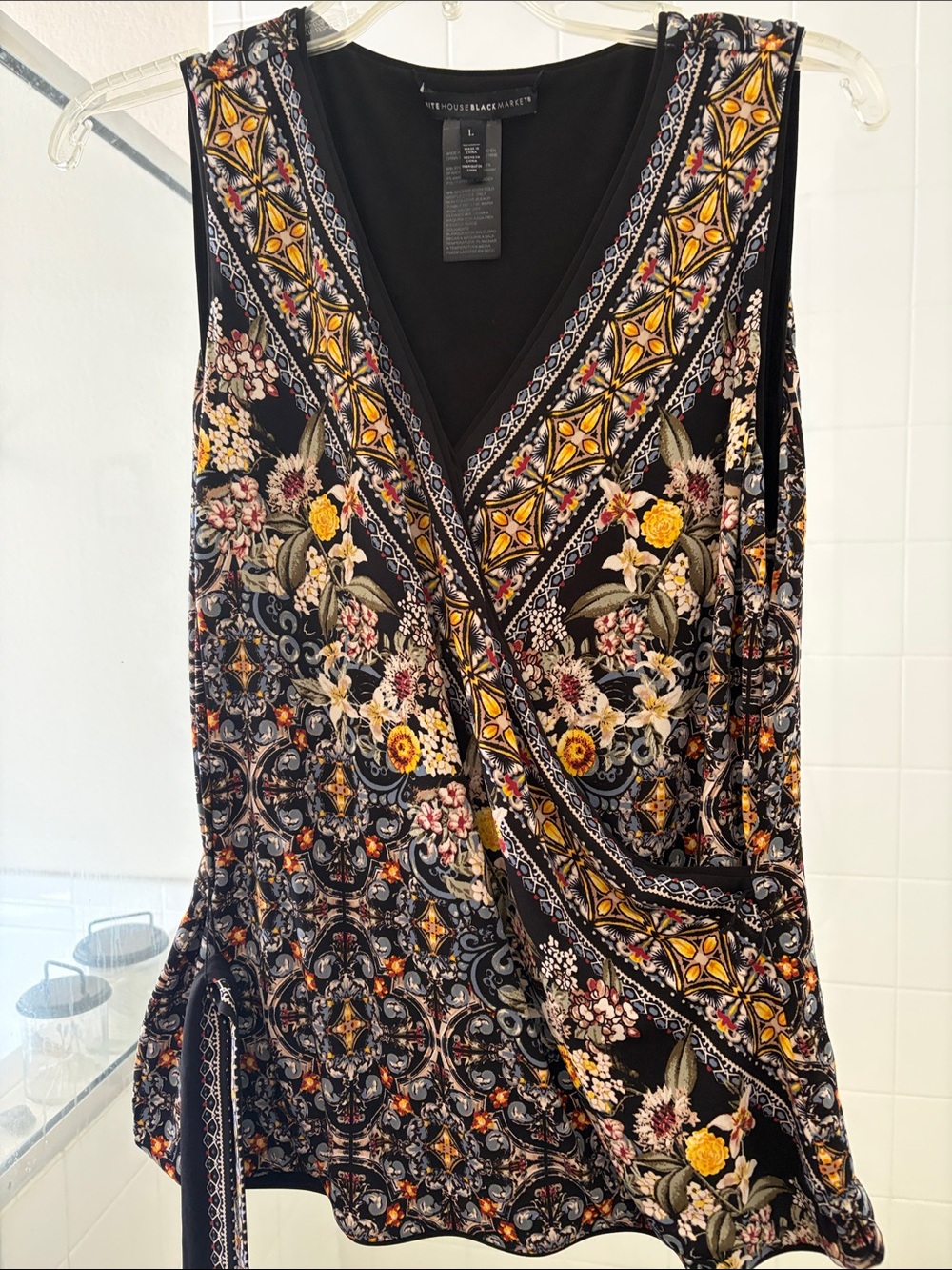 White House Black Market reversable Black Floral  Wrap Tank top